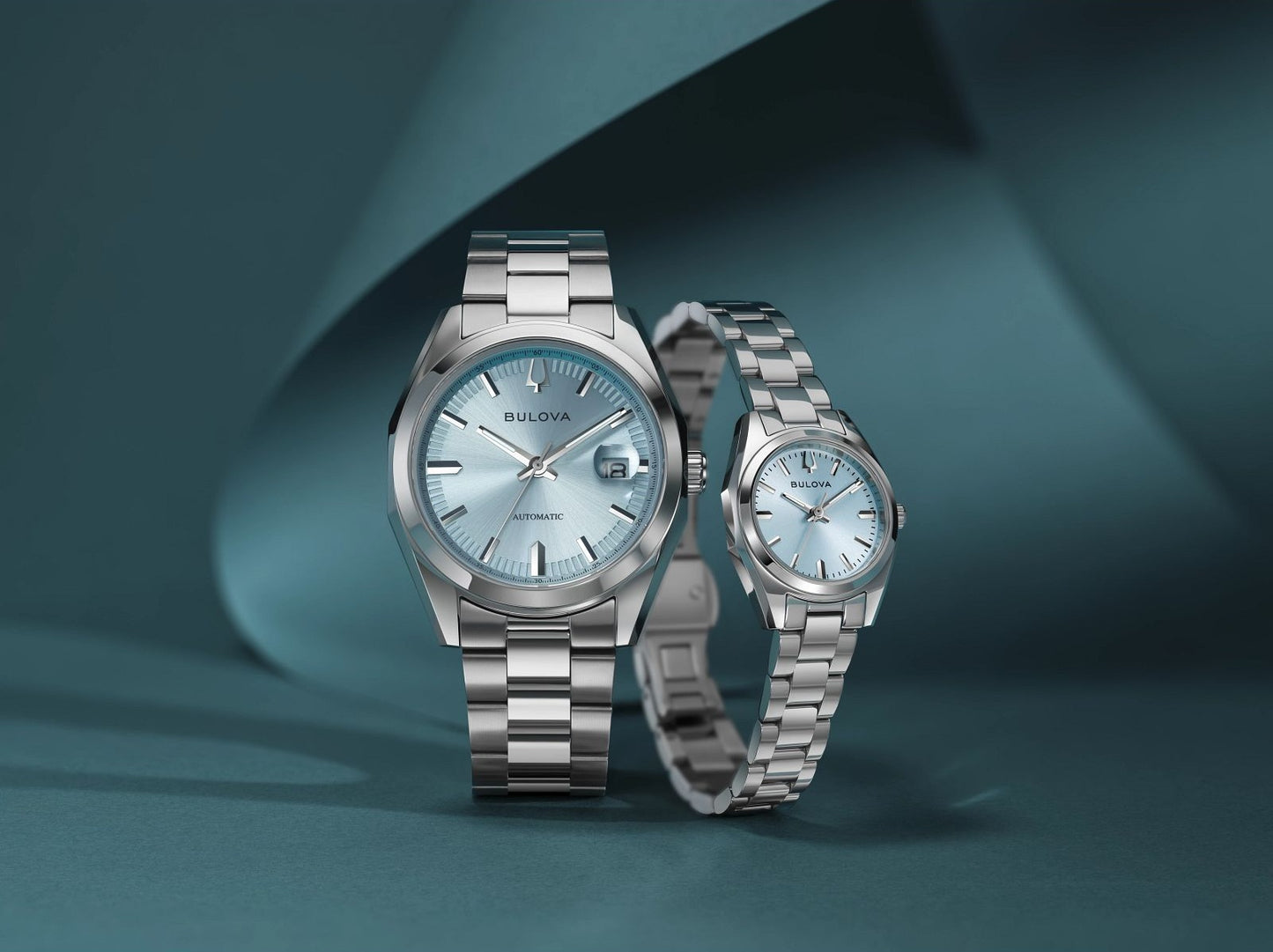 Reloj Bulova Surveyor azul claro
