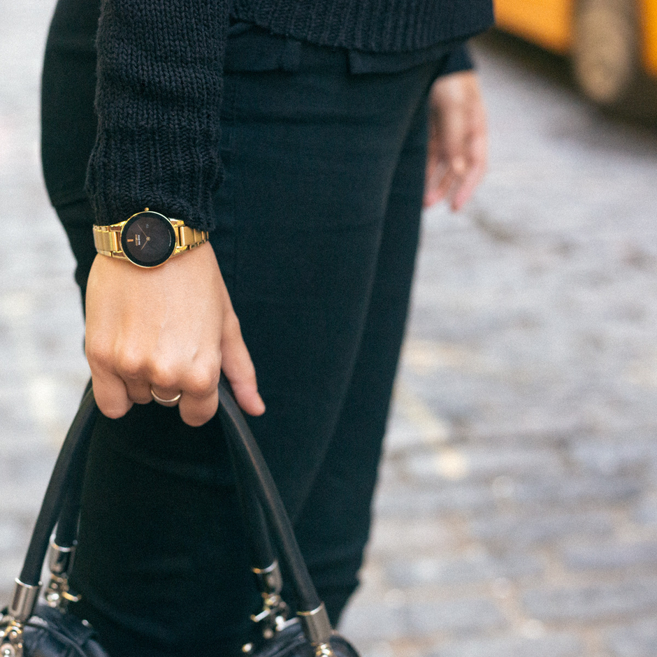 Reloj Citizen Axiom dorado