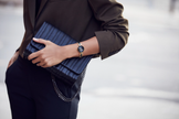 Reloj Citizen Axiom negro y dorado